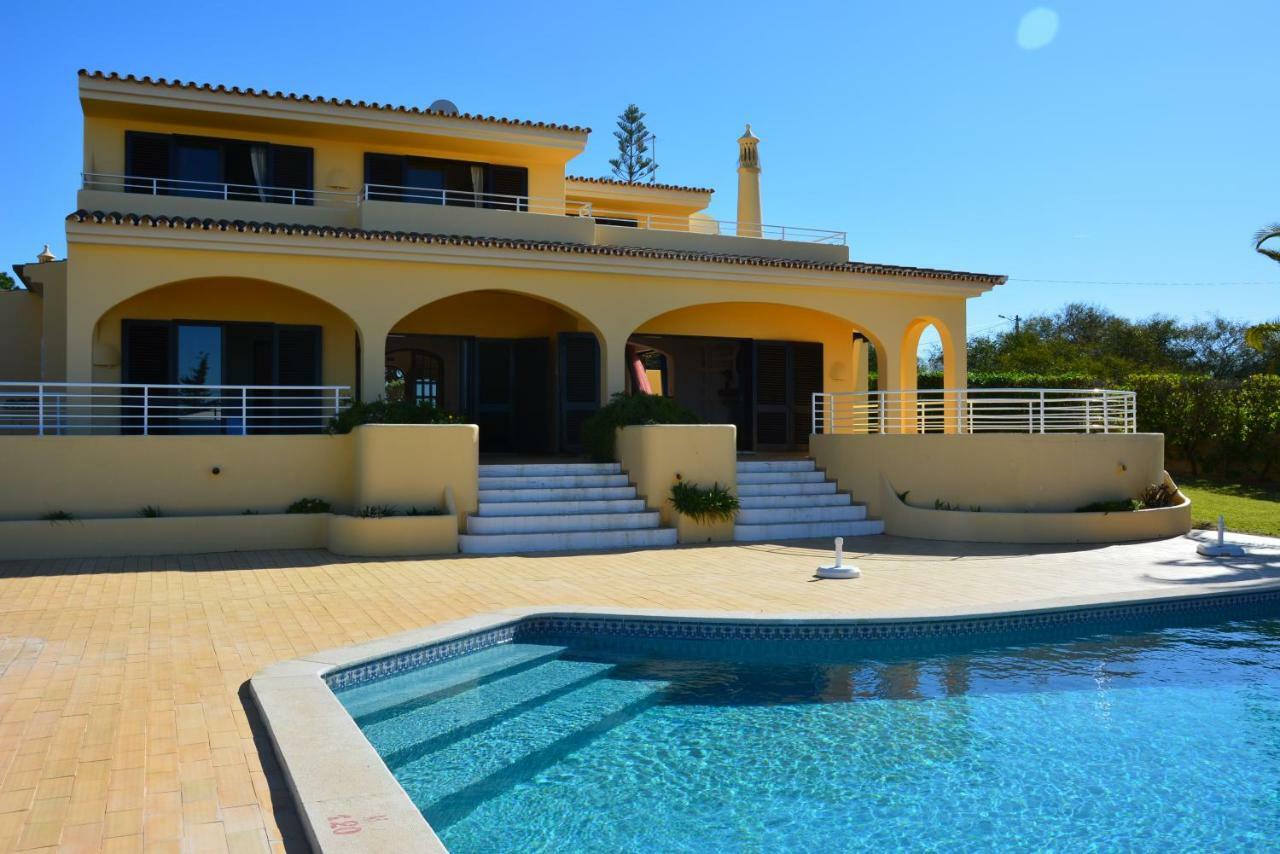 Villa Paraiso - 4 Bedrooms And Pool Albufeira Kültér fotó